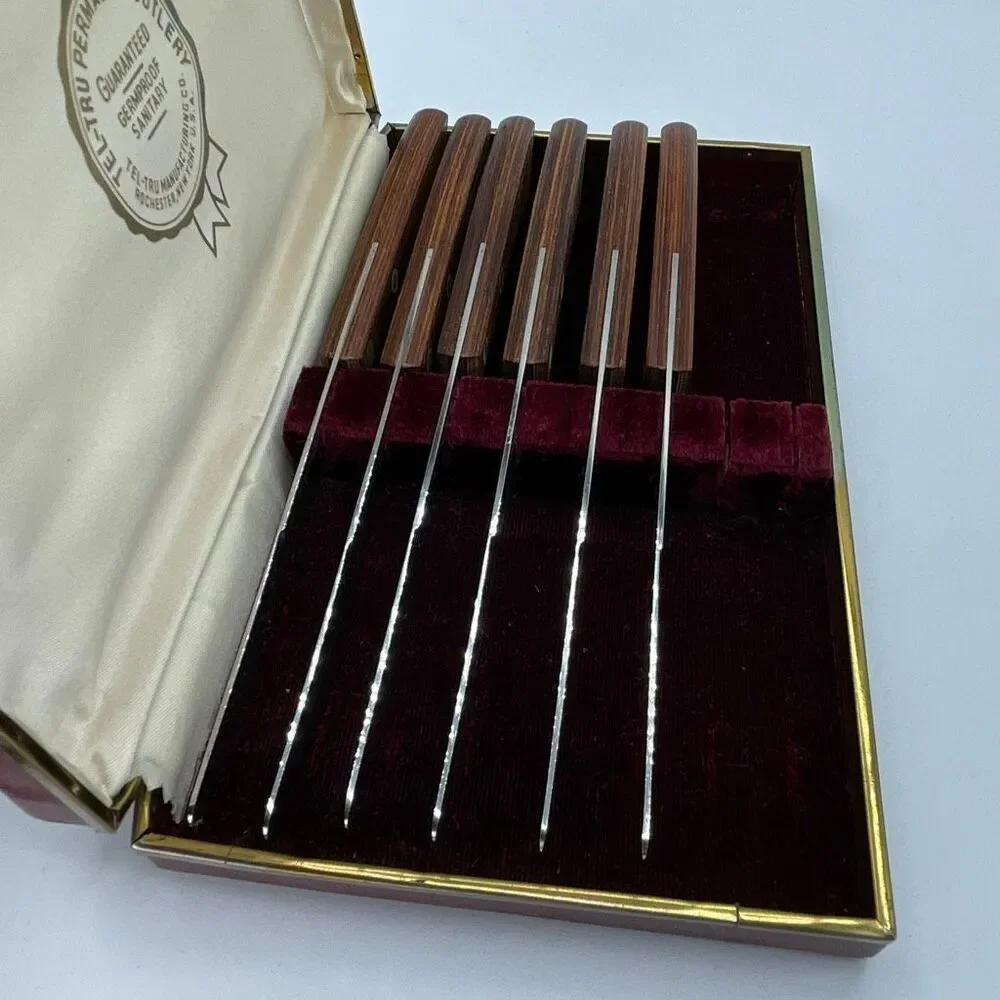 Vintage Tel-Tru Permalife Cutlery set of 6 steak knives.